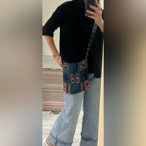 Beautiful BLOOMINGDALE’S multicolor  Crossbody Bag Beaded Clutch.